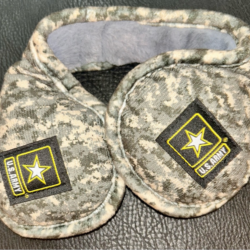 U.S. Army Kids Camo Ear Muffs - Gray and Black